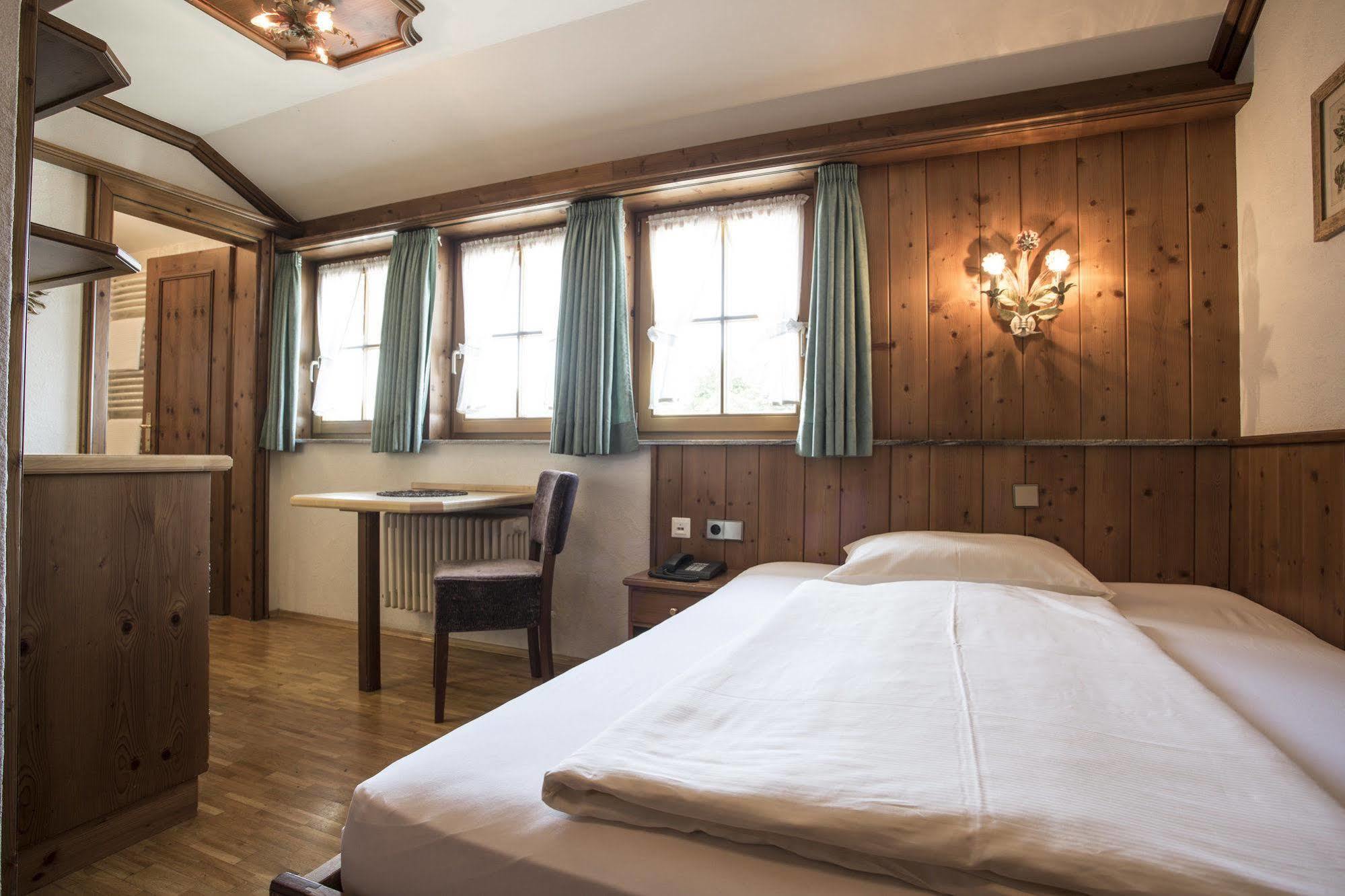 Meiser Rosenstuben Hotel ฟิชเทเนา ภายนอก รูปภาพ